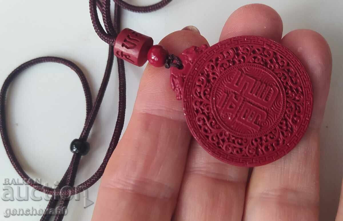 Talisman, pandantiv amulet cu cinabru de dragon cu preț 21.00 BGN | € 10.74