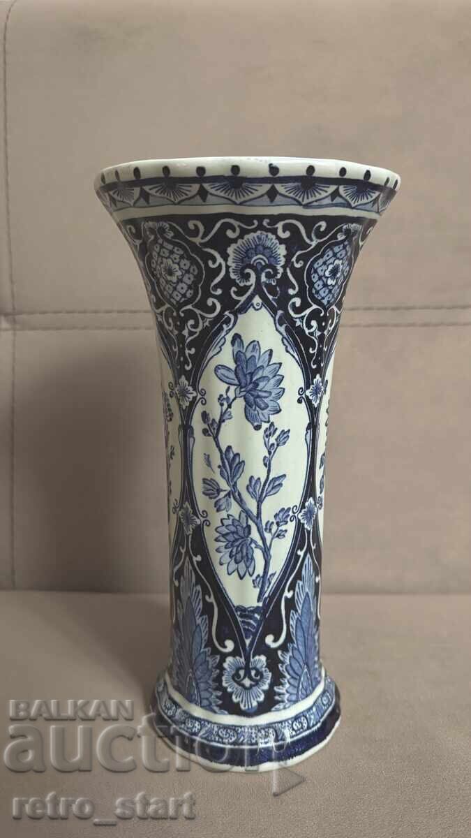 Vază de porțelan olandeză + cadou