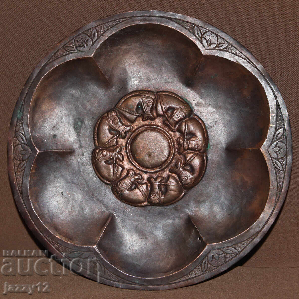 Δημοπρασία Παλιά διακοσμητική πιατέλα, διακόσμηση τοίχου, χαλκός