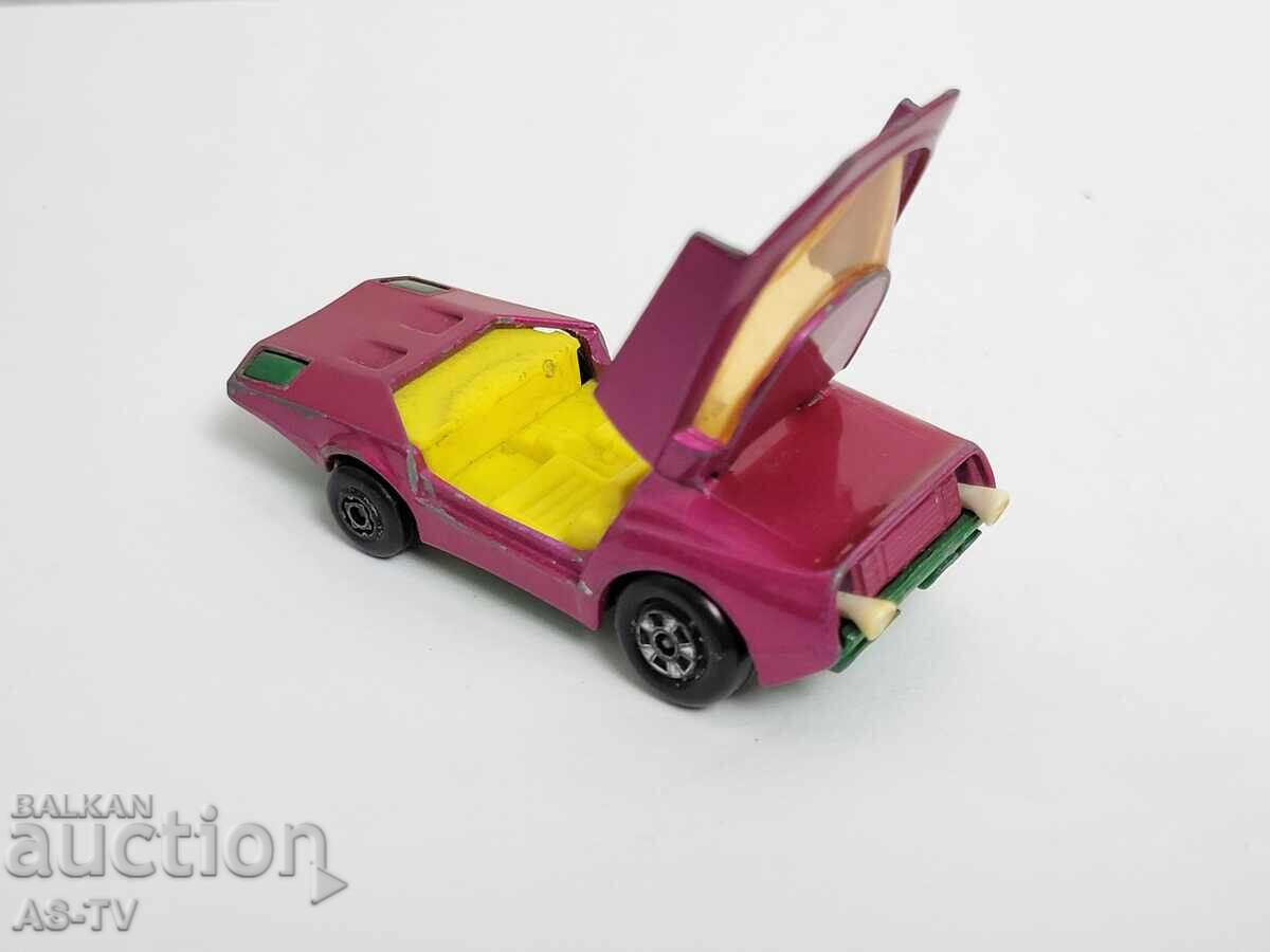 Cutia de chibrituri Anglia cu preț 40.00 BGN | € 20.45