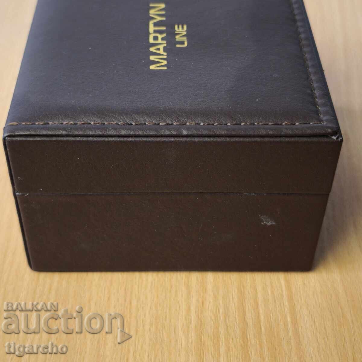 MARTYN Watch Box with price 35.00 BGN | € 17.90 MARTYN Watch Box with price 35.00 BGN | € 17.90