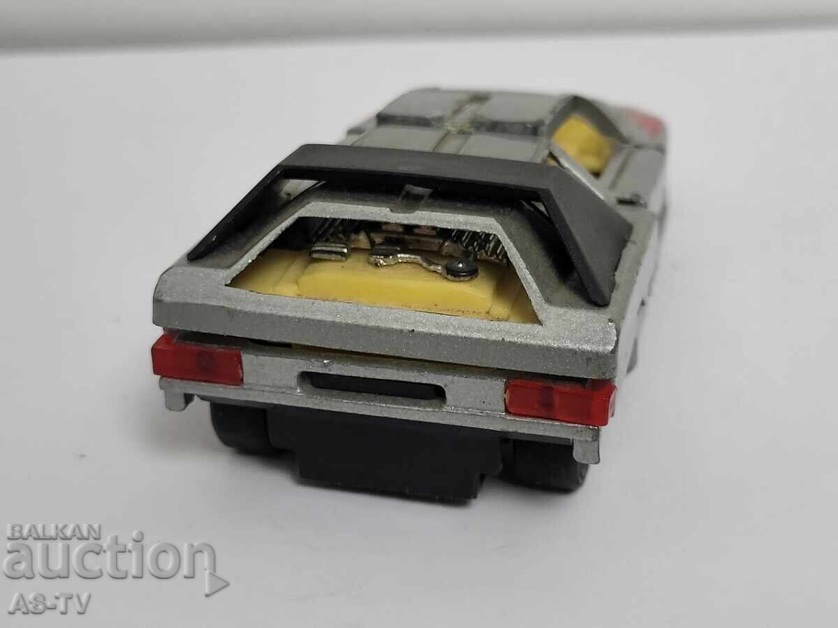 Παλιό μεταλλικό παιχνίδι - 6