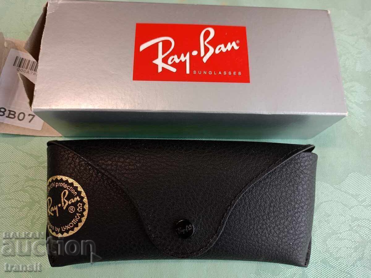 Θήκη για Ray Ban με τιμή 30.00 BGN | € 15.34
