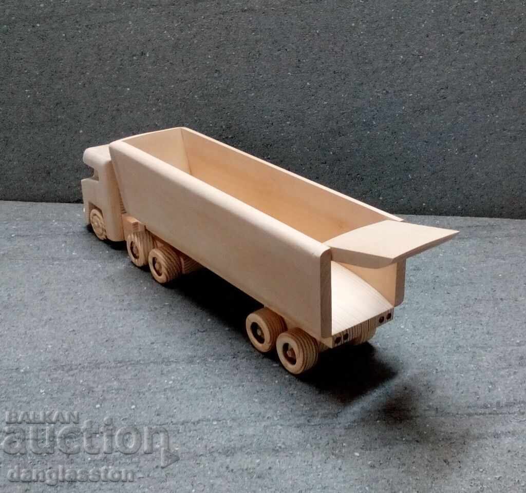 Auction  Decorative wooden truck with gondola trailer DMAR 194M2