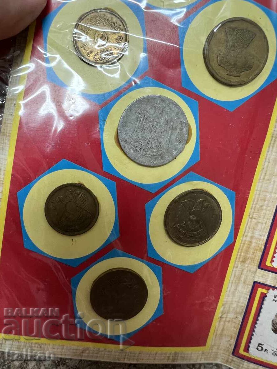 Παράδοση Συλλογή από αιγυπτιακά νομίσματα και γραμματόσημα