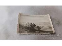 Photo Men with a boat for walks Olympus