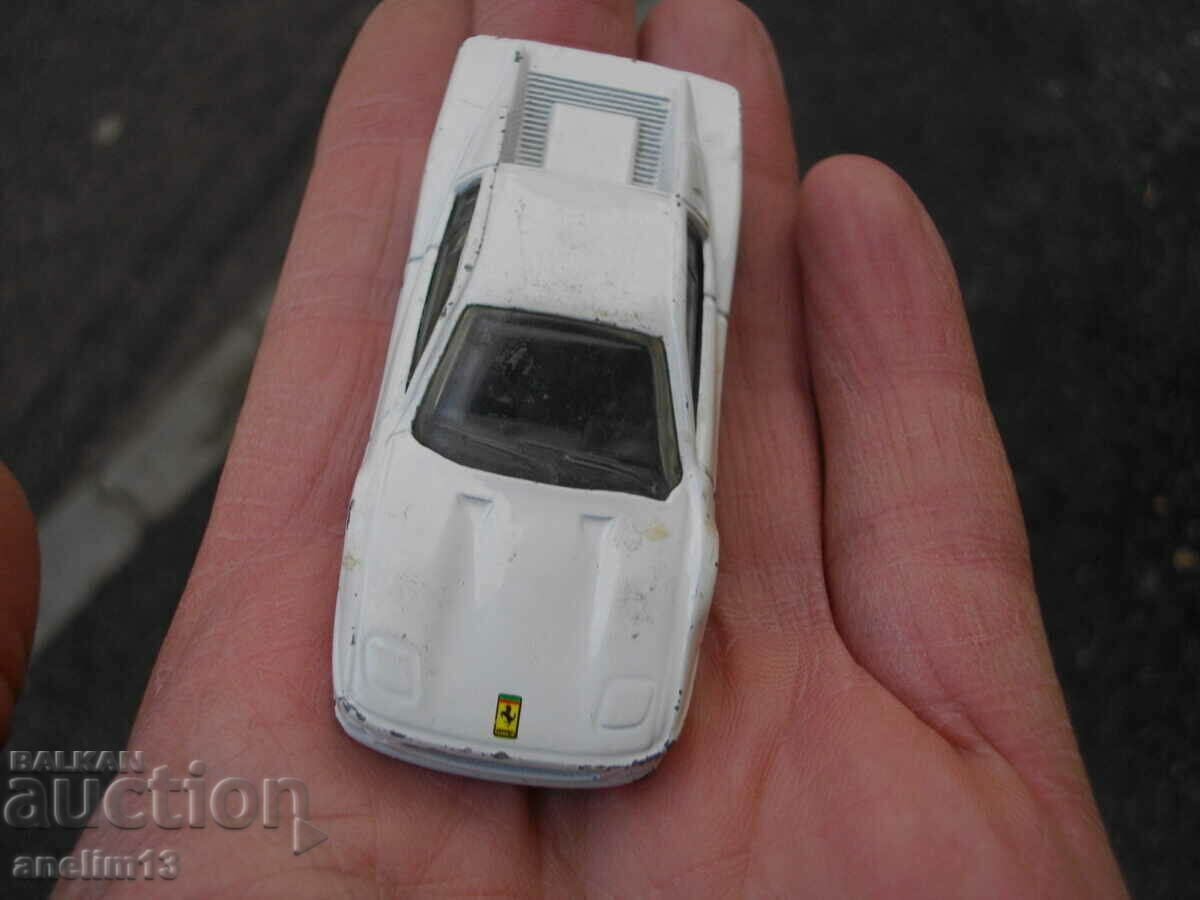 МЕТАЛНА КОЛИЧКА FERRARI F 512 M HOT WHEELS с цена 40.00 лв. | € 20.45