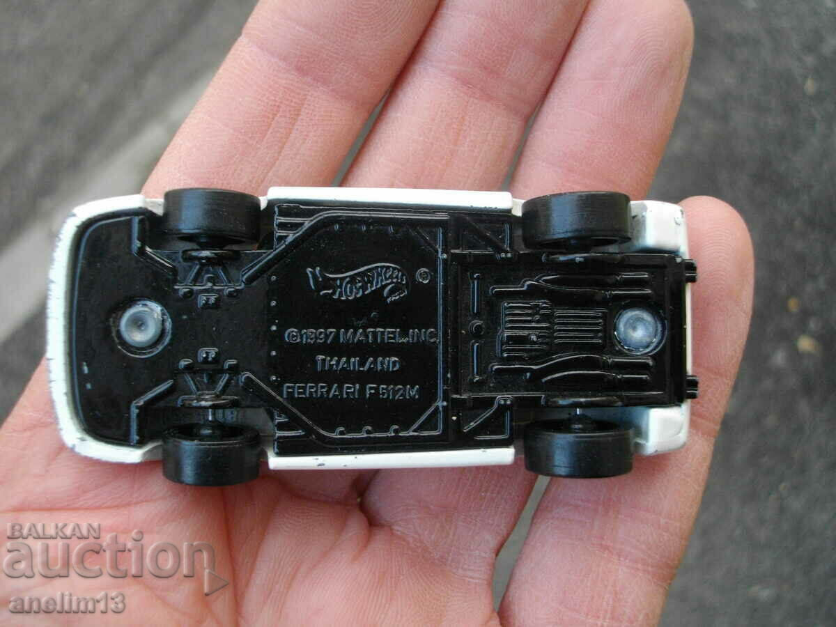 МЕТАЛНА КОЛИЧКА FERRARI F 512 M HOT WHEELS - 6