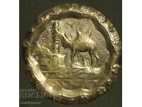 Farfurie din alamă lucrată manual, decorațiune de perete