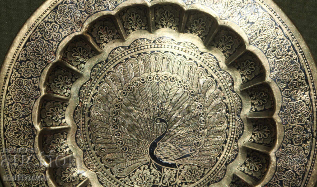 Delivery of Handmade brass tray wall decoration