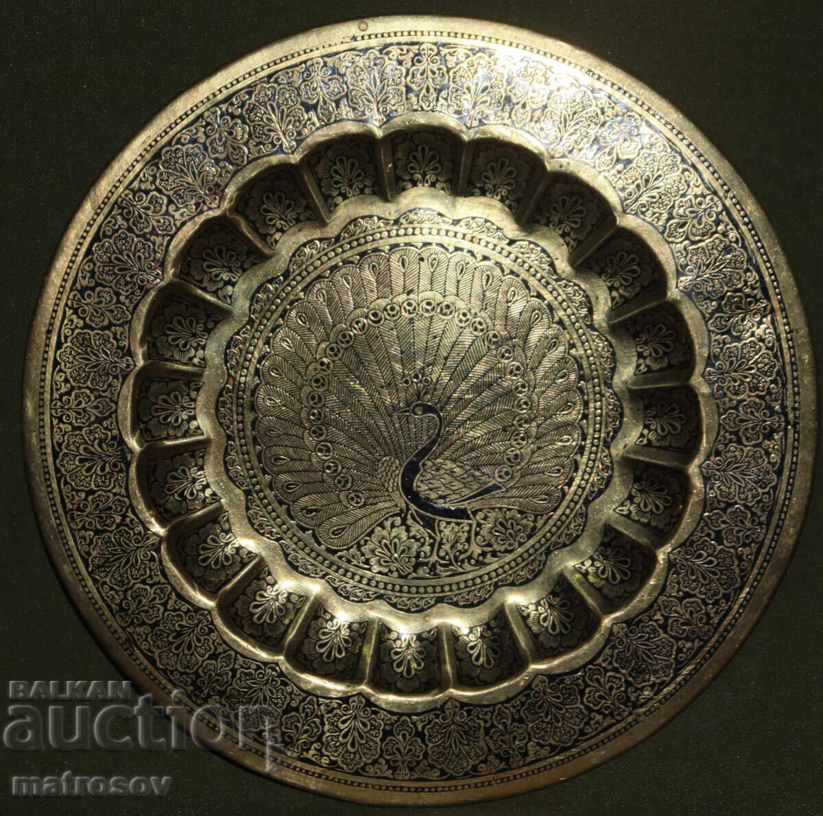 Handmade brass tray wall decoration