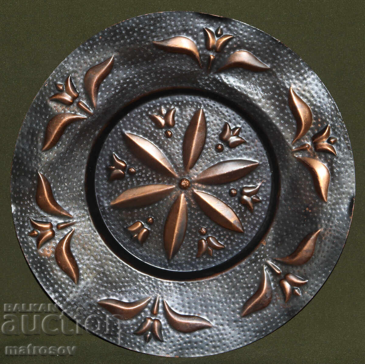 Farfurie de cupru placată, decorațiune de perete Farfurie de cupru placată, decorațiune de perete