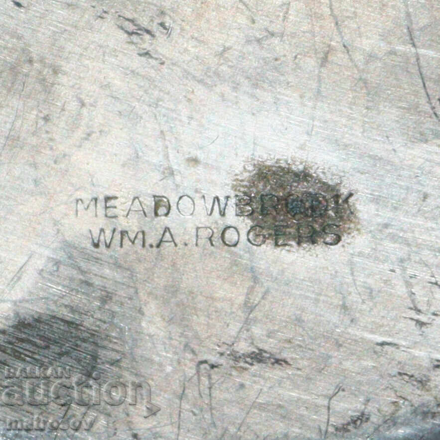 Antique Silver-plated Tray WM.A ROGERS - 7