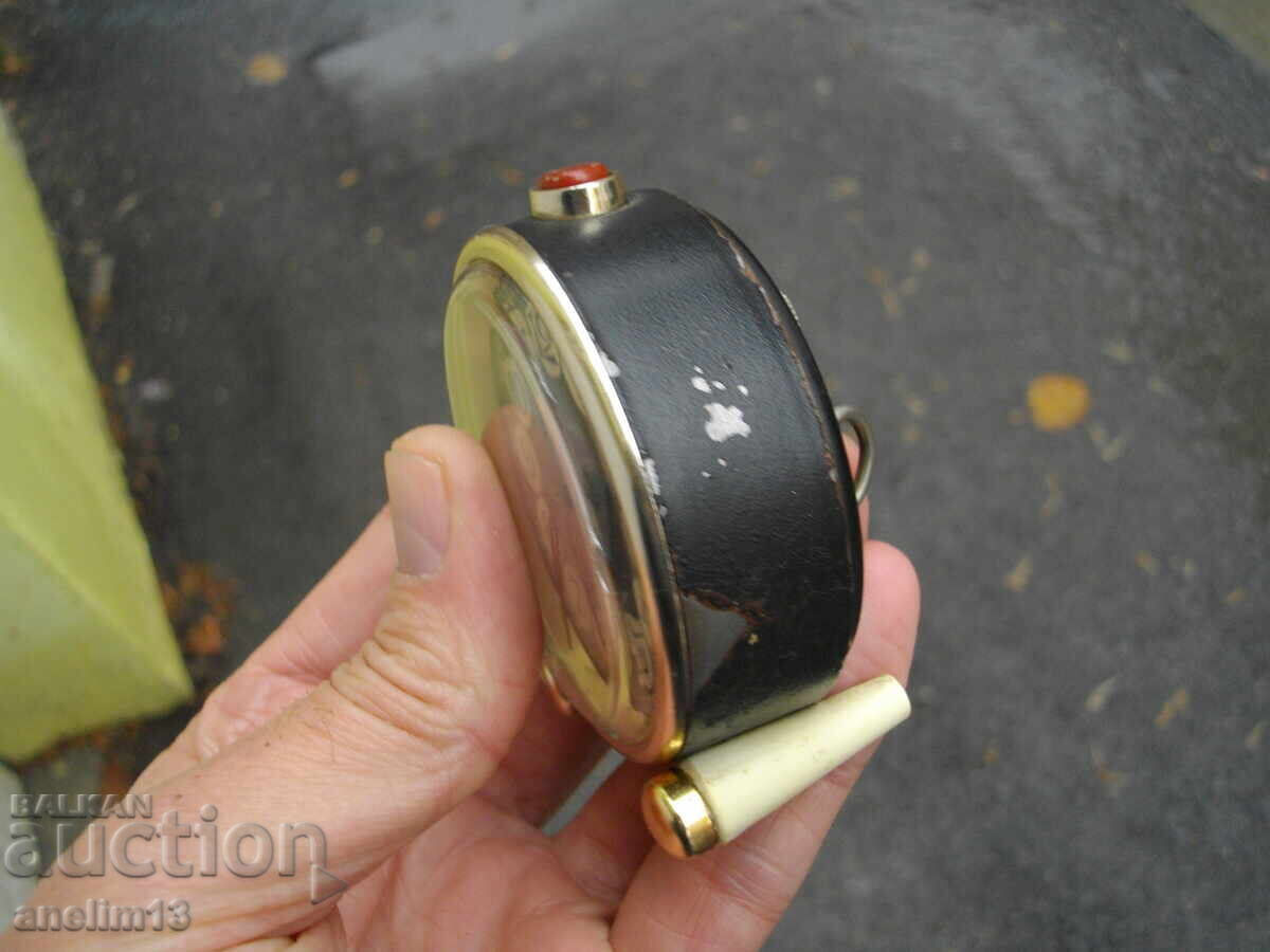 Livrarea CEAS DESTEPTATOR DE COLECTARE SLAVA