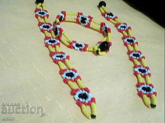 Delivery of Lot of hryvnia necklace made of beads