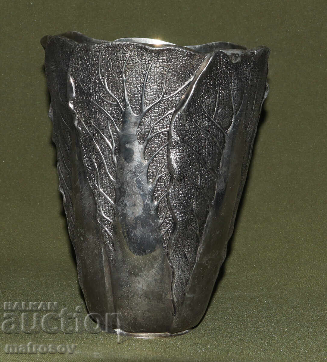 Vază vintage argintată Vera Lucino cu ornamente