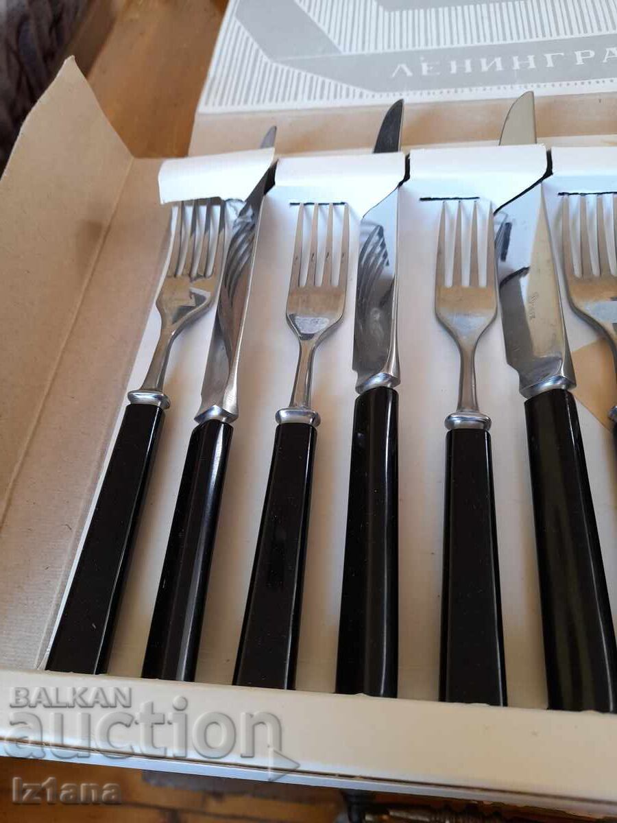 Auction  Old Gift Set Cutlery
