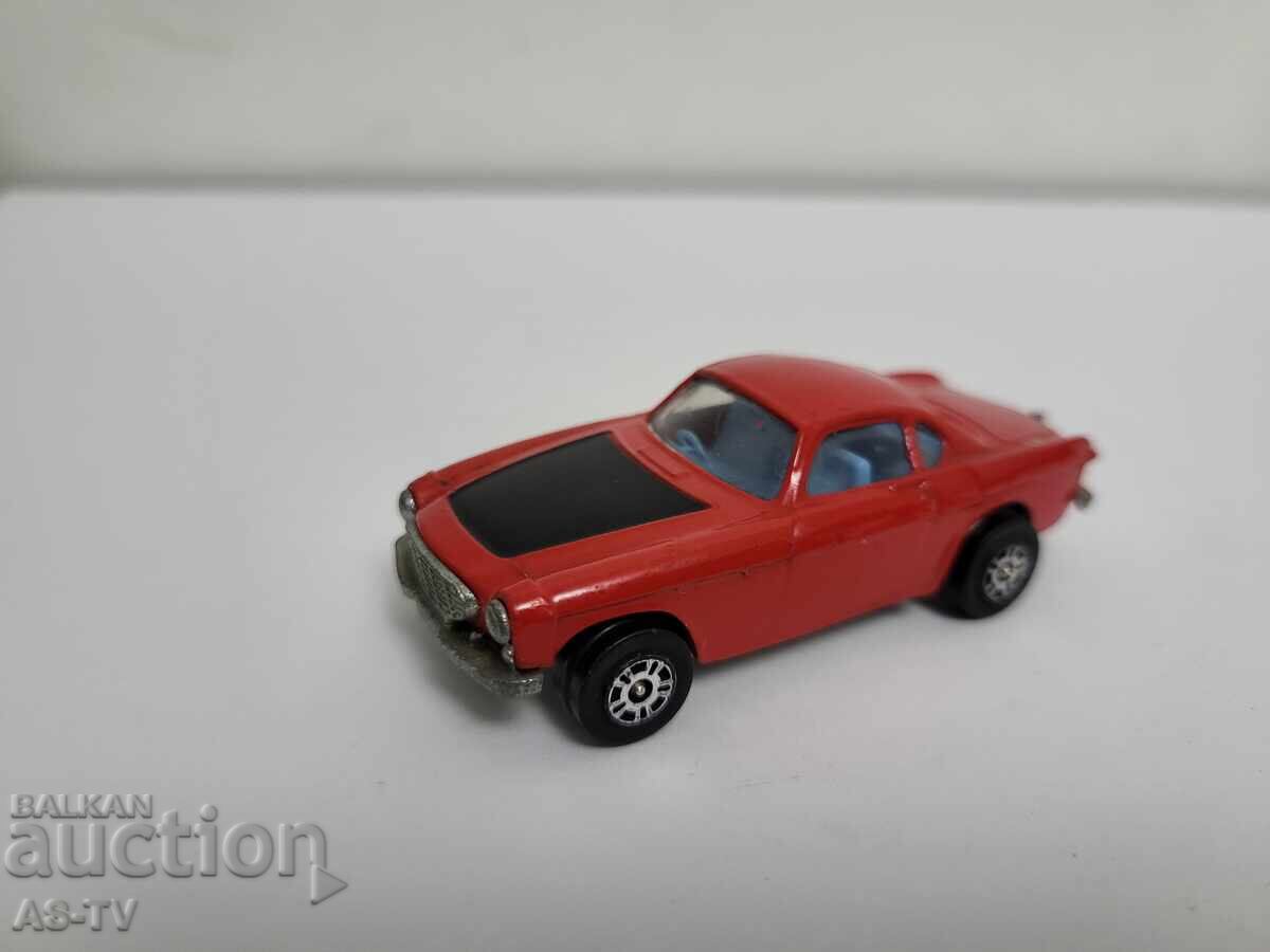 Auction  A metal cart