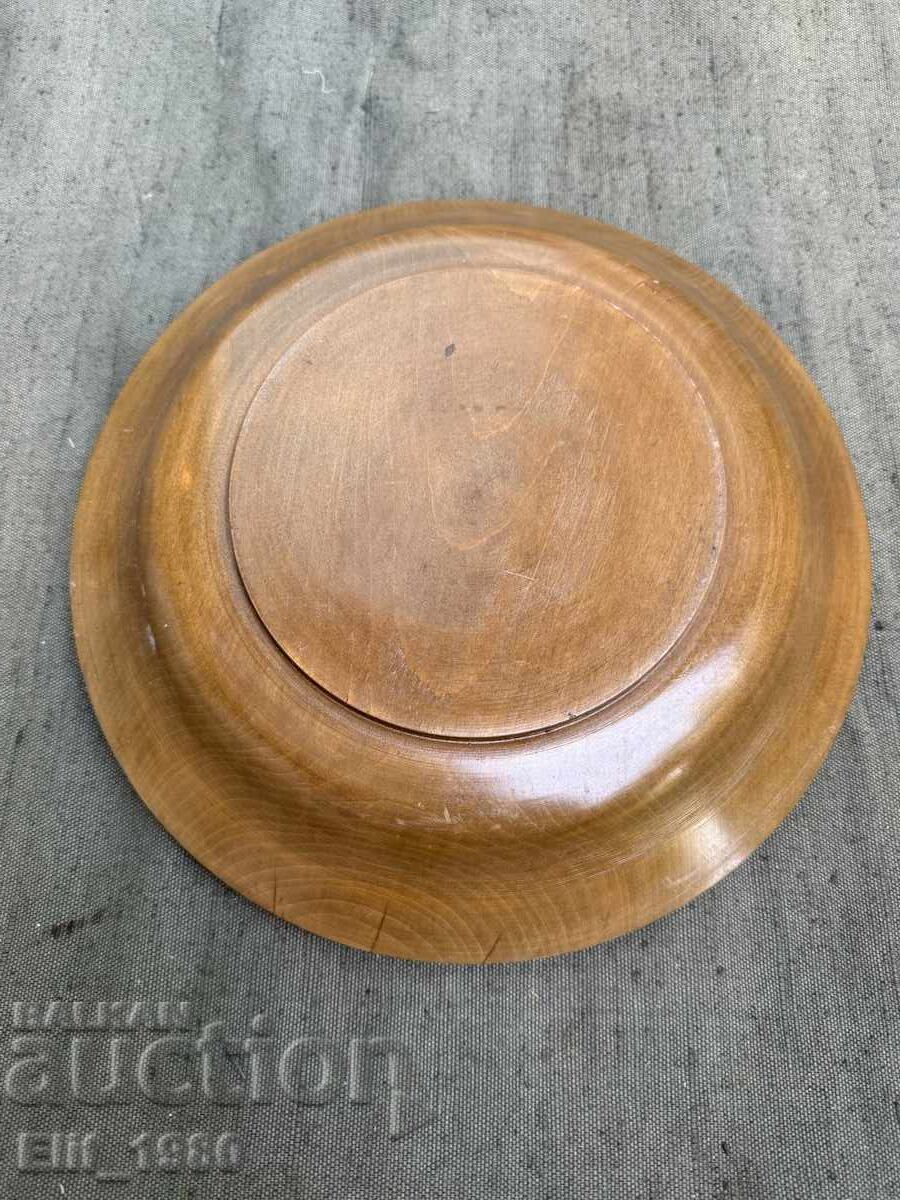 Ξυλογλυπτική (διάβασε την περιγραφή) με τιμή 40.00 BGN | € 20.45