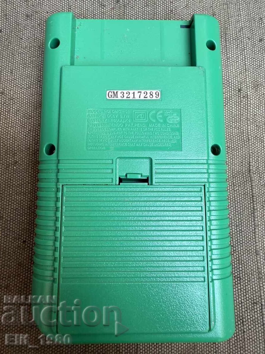Nintendo GAME BOY cu preț 165.00 BGN | € 84.36