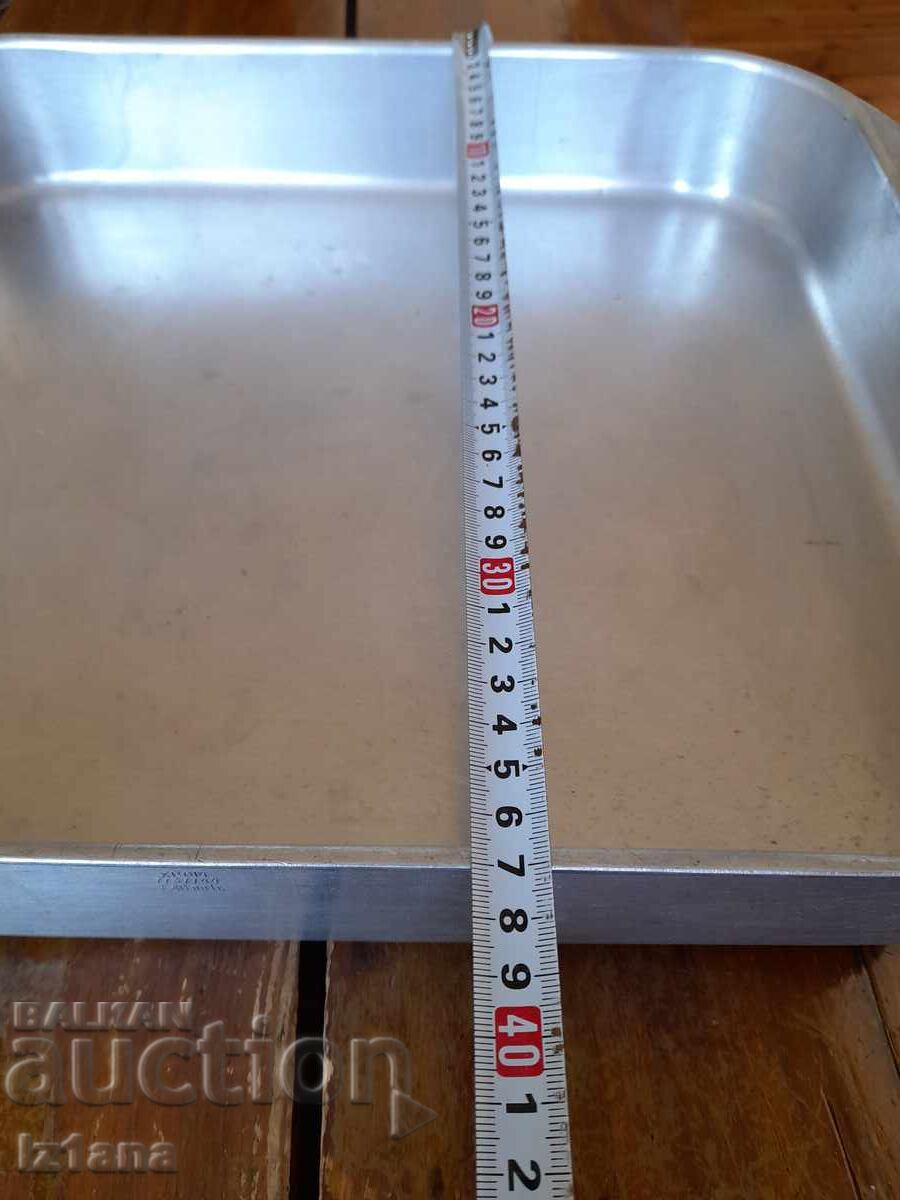 Old aluminum tray, casserole - 5