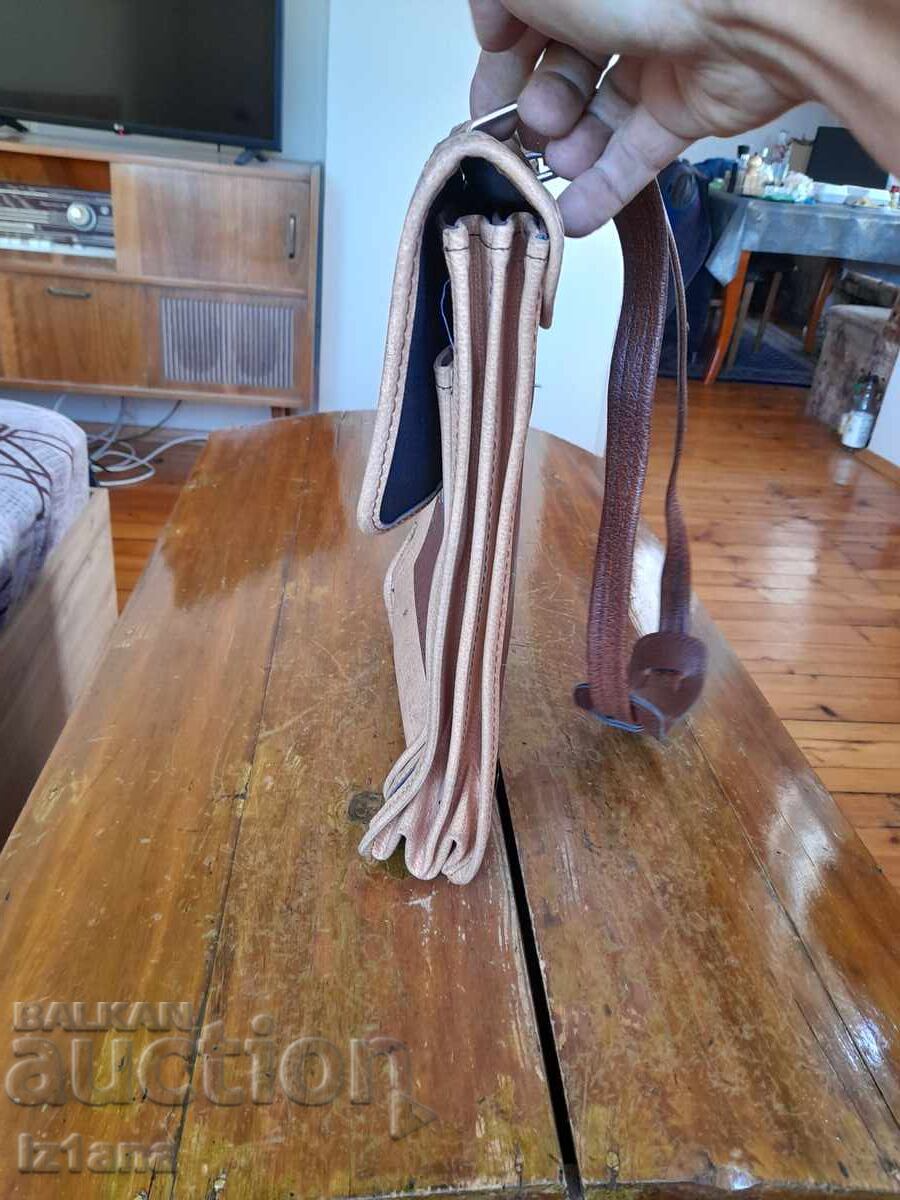 Auction  Old school bag