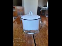 Cratita veche emailata