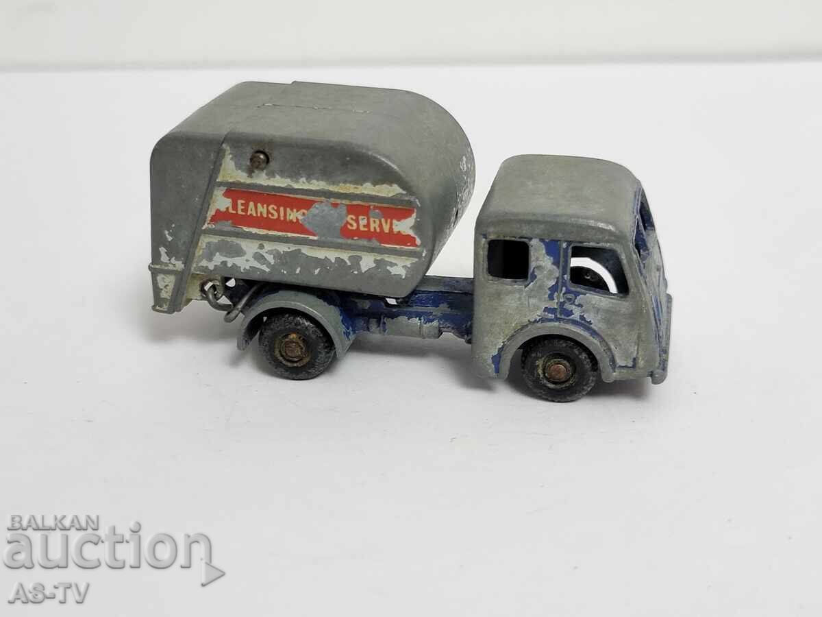 Licitație Cărucior metalic Matchbox Licitație Cărucior metalic Matchbox