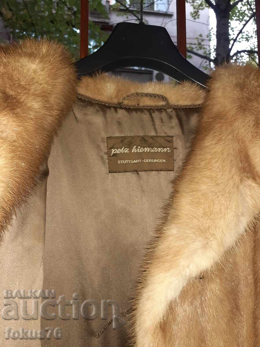 Elegant women's coat made of natural leather - whole mink with price 690.00 BGN | € 352.79