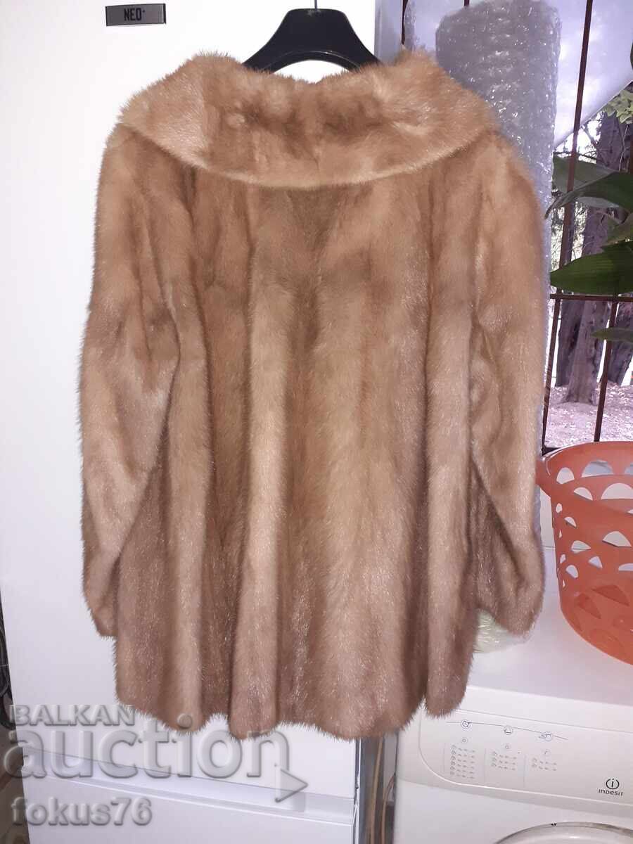 Elegant women's coat made of natural leather - whole mink - 5