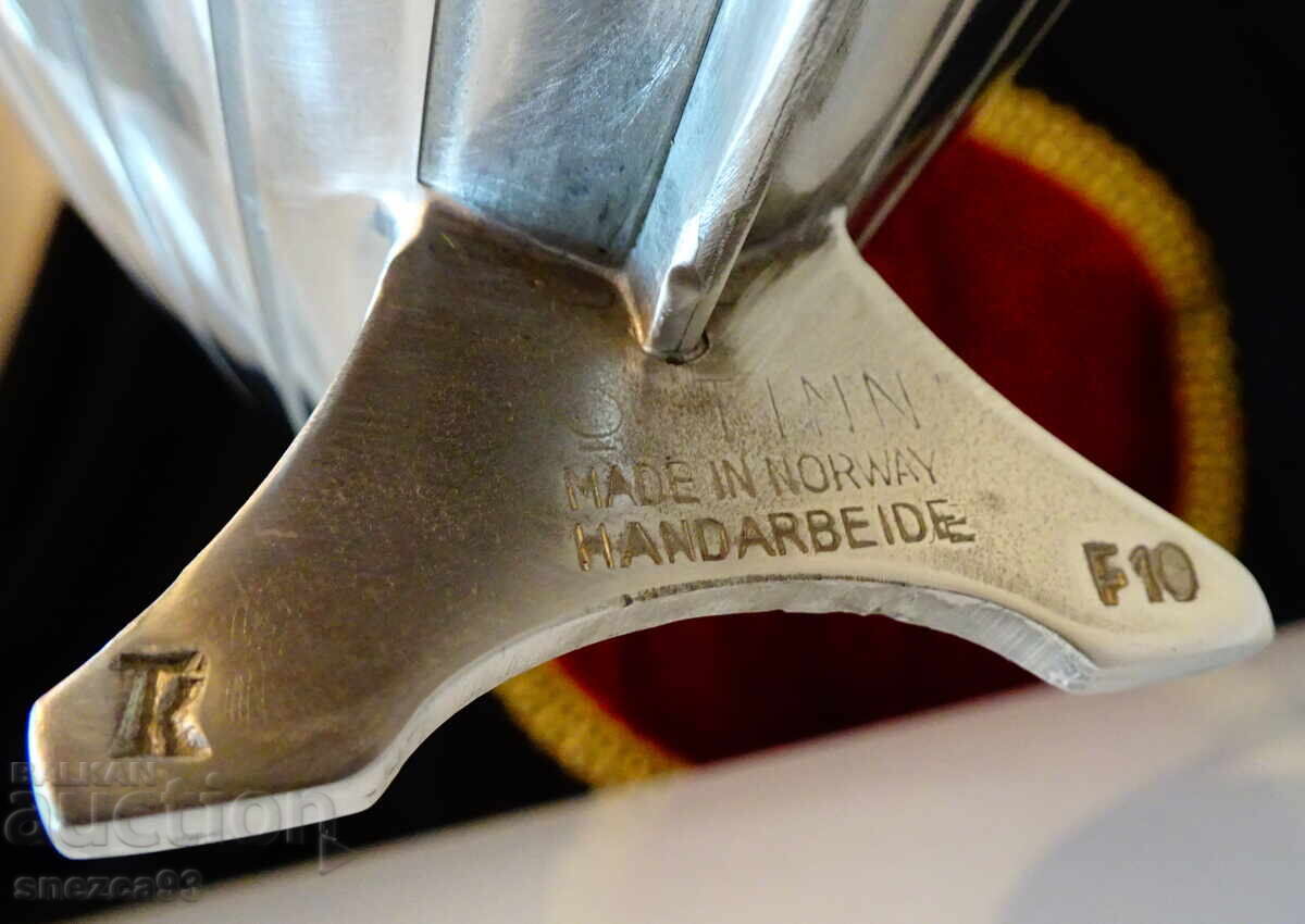 Vas de dragon viking Drakkar din staniu, Norvegia - 5