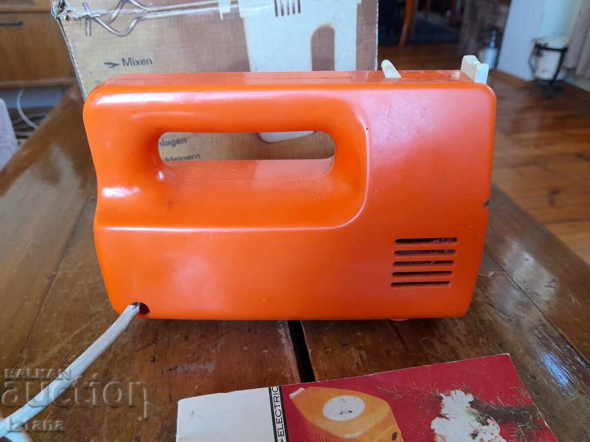 Delivery of Star Mixer AKA RG 28 Delivery of Star Mixer AKA RG 28