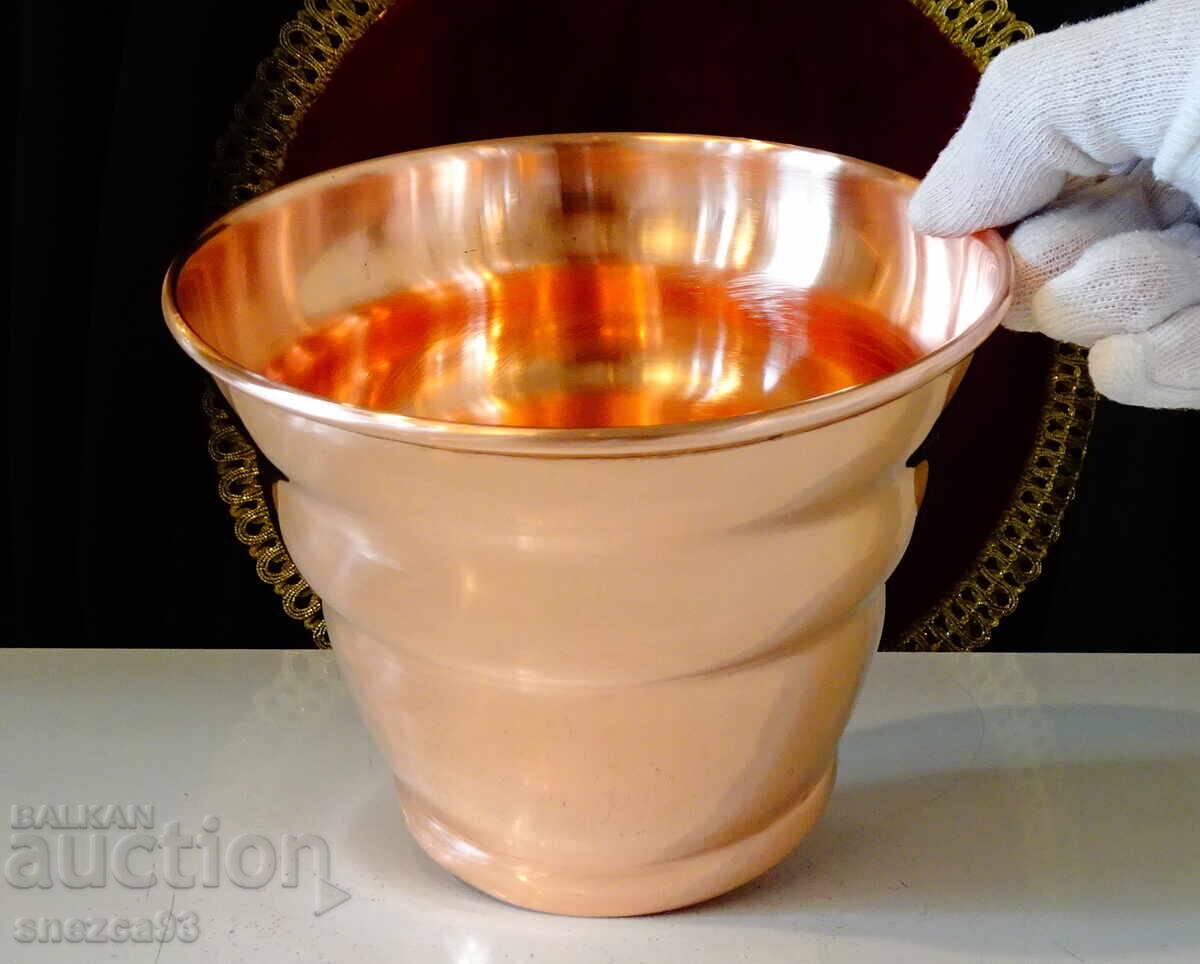 Δοχείο μέλι για πάγο, παγοθήκη, 1 λίτρο, καθαρό κόκκινο μέλι με τιμή 35.00 BGN | € 17.90