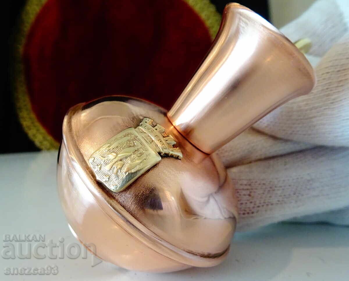 Licitație Cană de cupru Havard Villedieu, vultur, miniatură