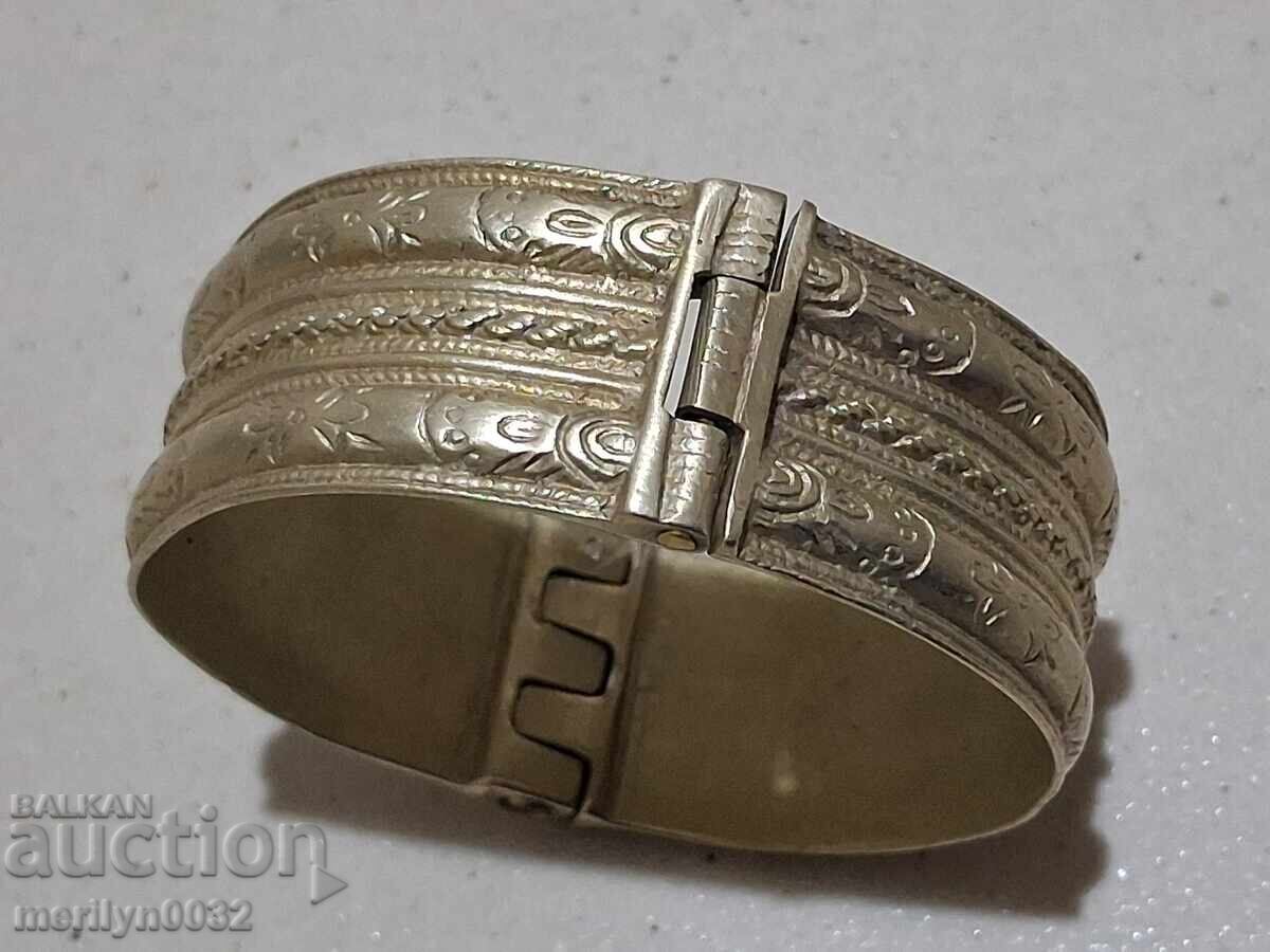 Renaissance silver bracelet, jewelry, jewelry, necklace, ring with price 134.00 BGN | € 68.51