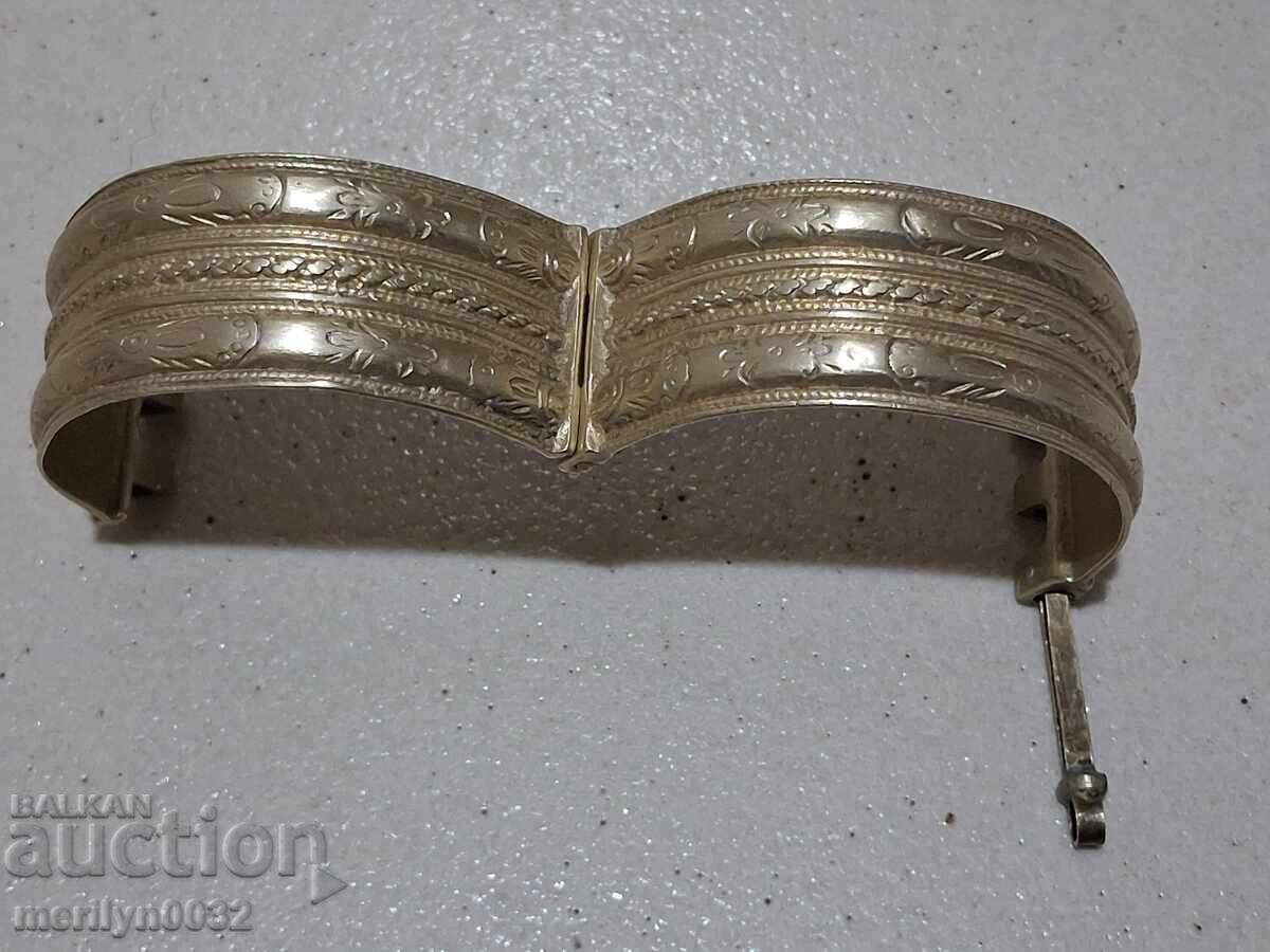 Auction  Renaissance silver bracelet, jewelry, jewelry, necklace, ring