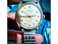 Swiss, military, 17 jewels. Working