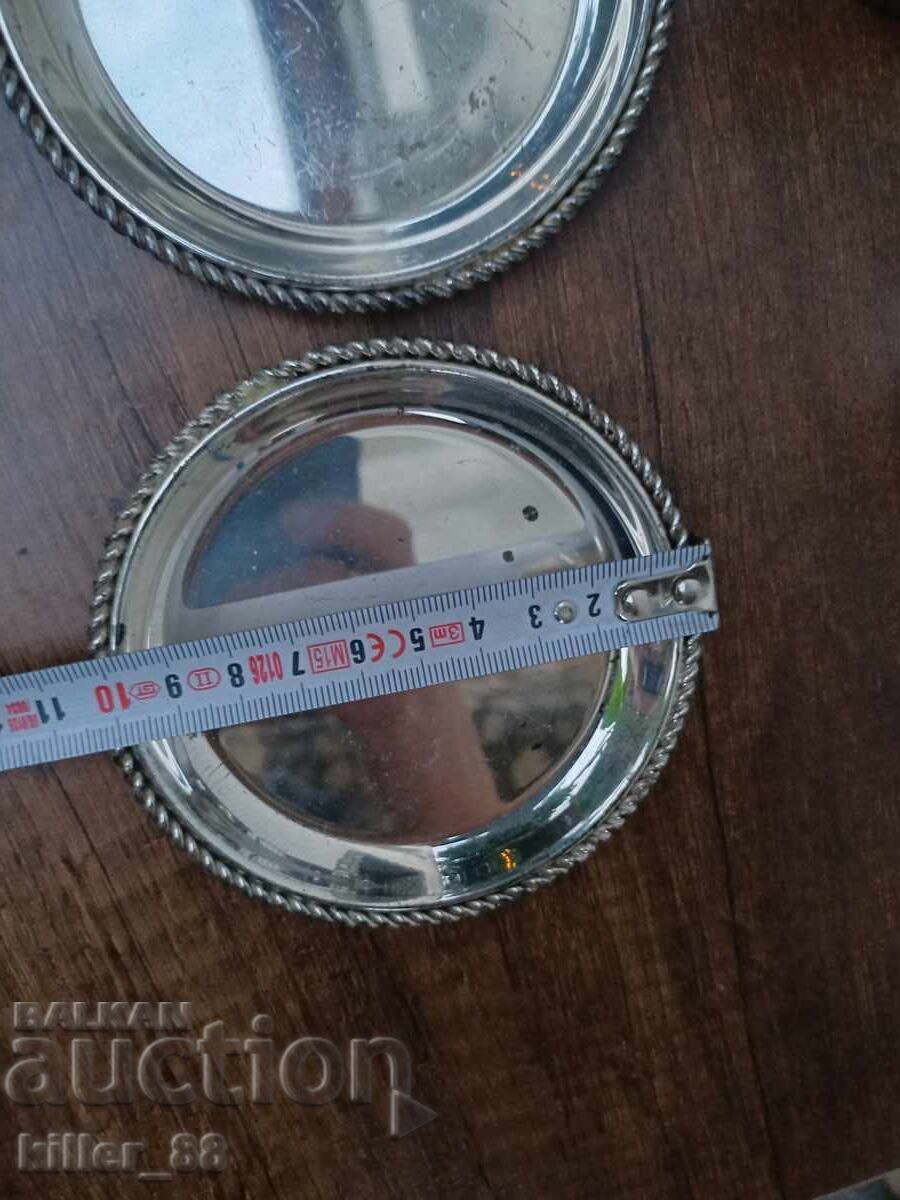 Δημοπρασία Όμορφα φλιτζάνια με πιατάκια