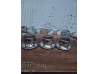 Красиви чашки  с чиники