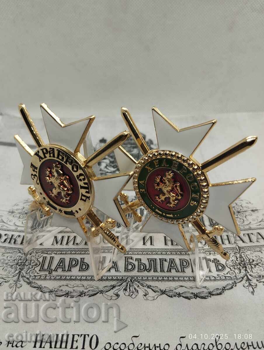 2 STELE I GRAD CĂTRE ORDINUL PENTRU CURAJ - REPLICĂ REPRODUCERE - 6