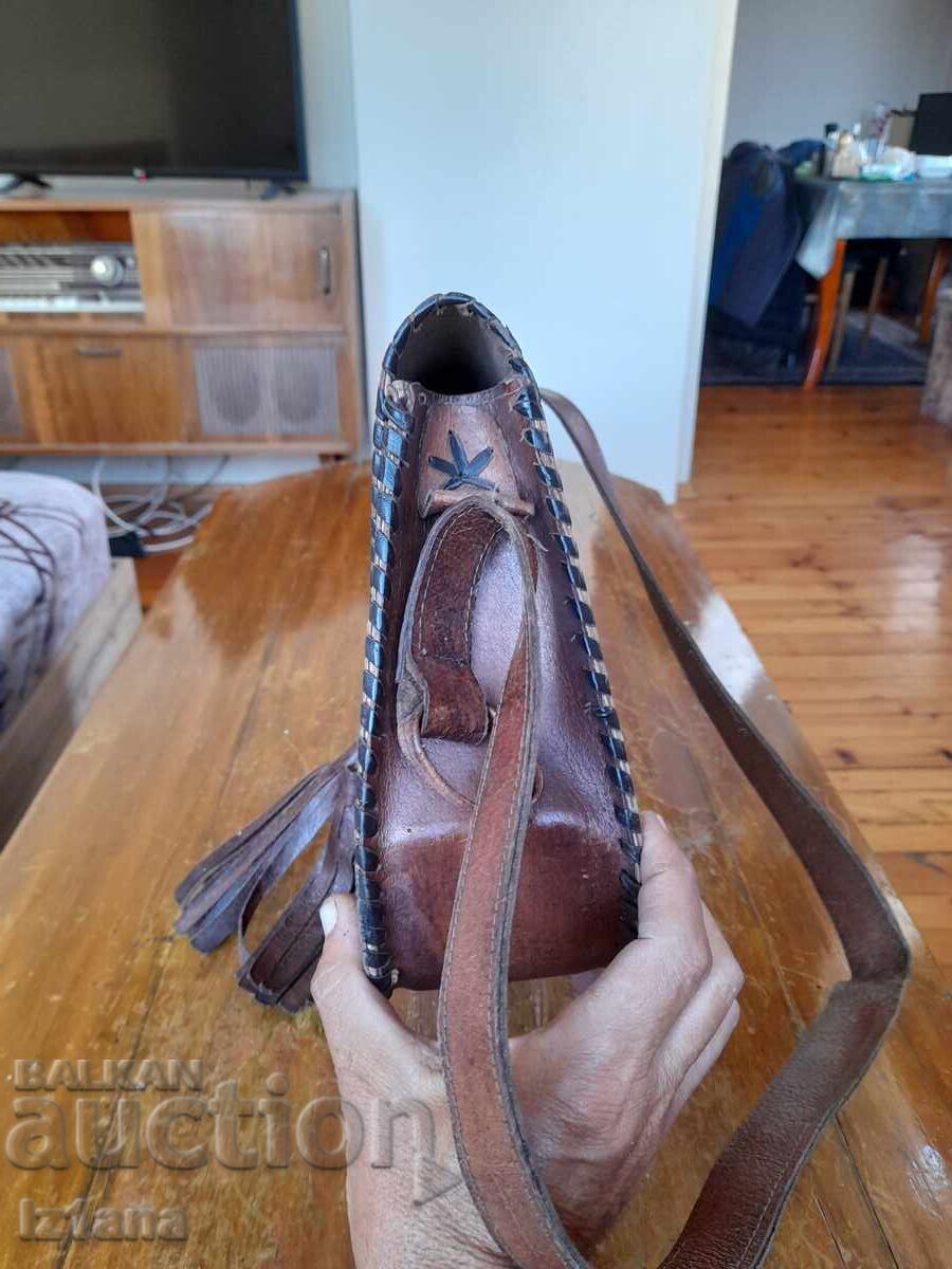 Γυναικεία δερμάτινη τσάντα με τιμή 45.00 BGN | € 23.01