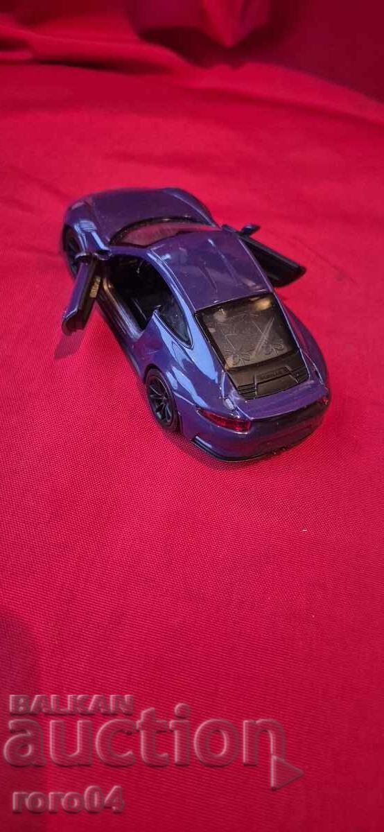 Auction PORSCHE Auction PORSCHE