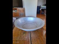 Παλιό αλουμινένιο τηγάνι