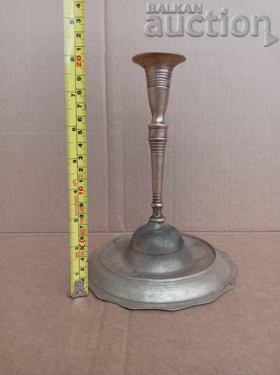 Δημοπρασία vintage αναβίωση κηροπήγιο