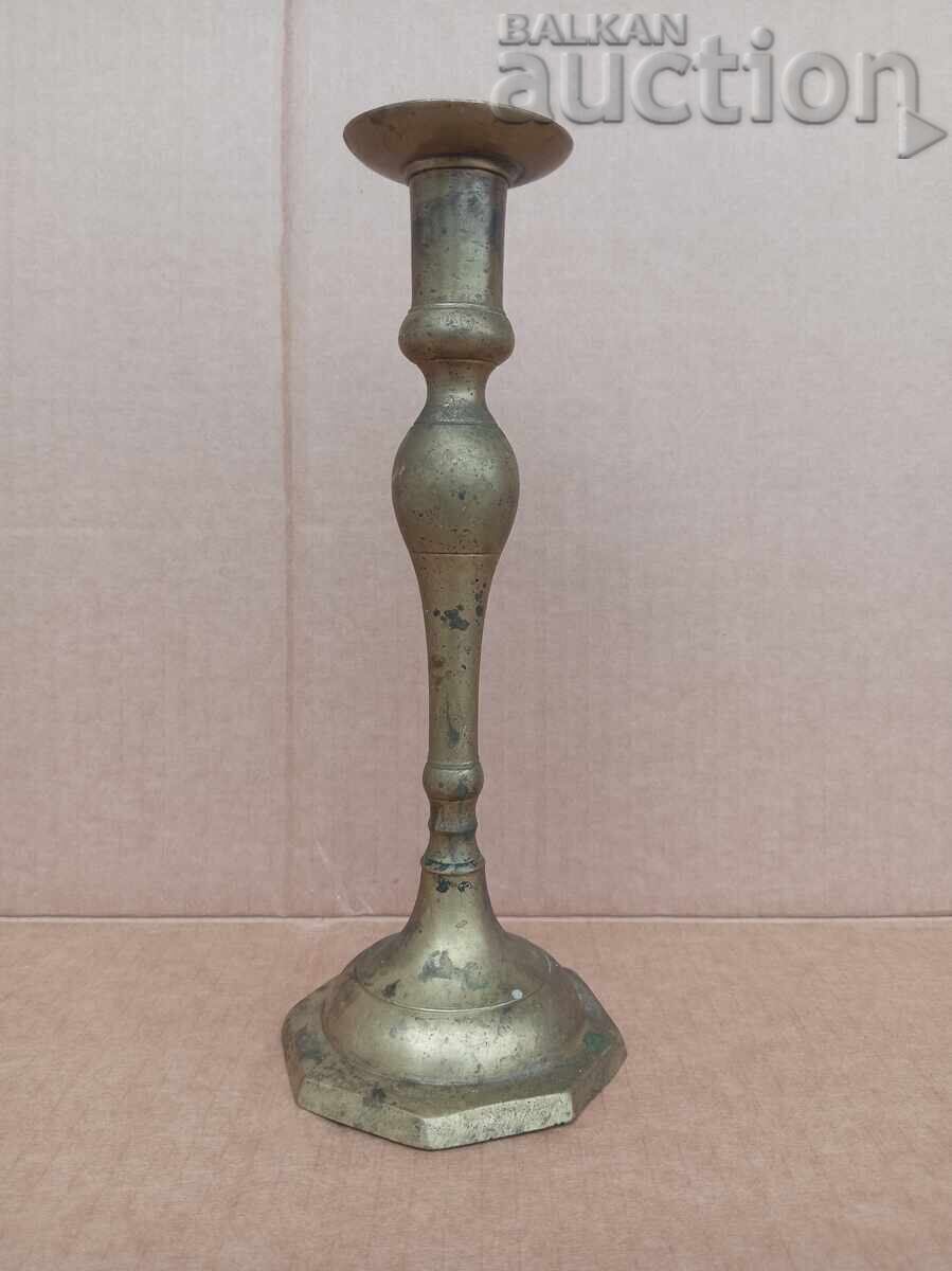 vintage αναβίωση κηροπήγιο με τιμή 51.00 BGN | € 26.08