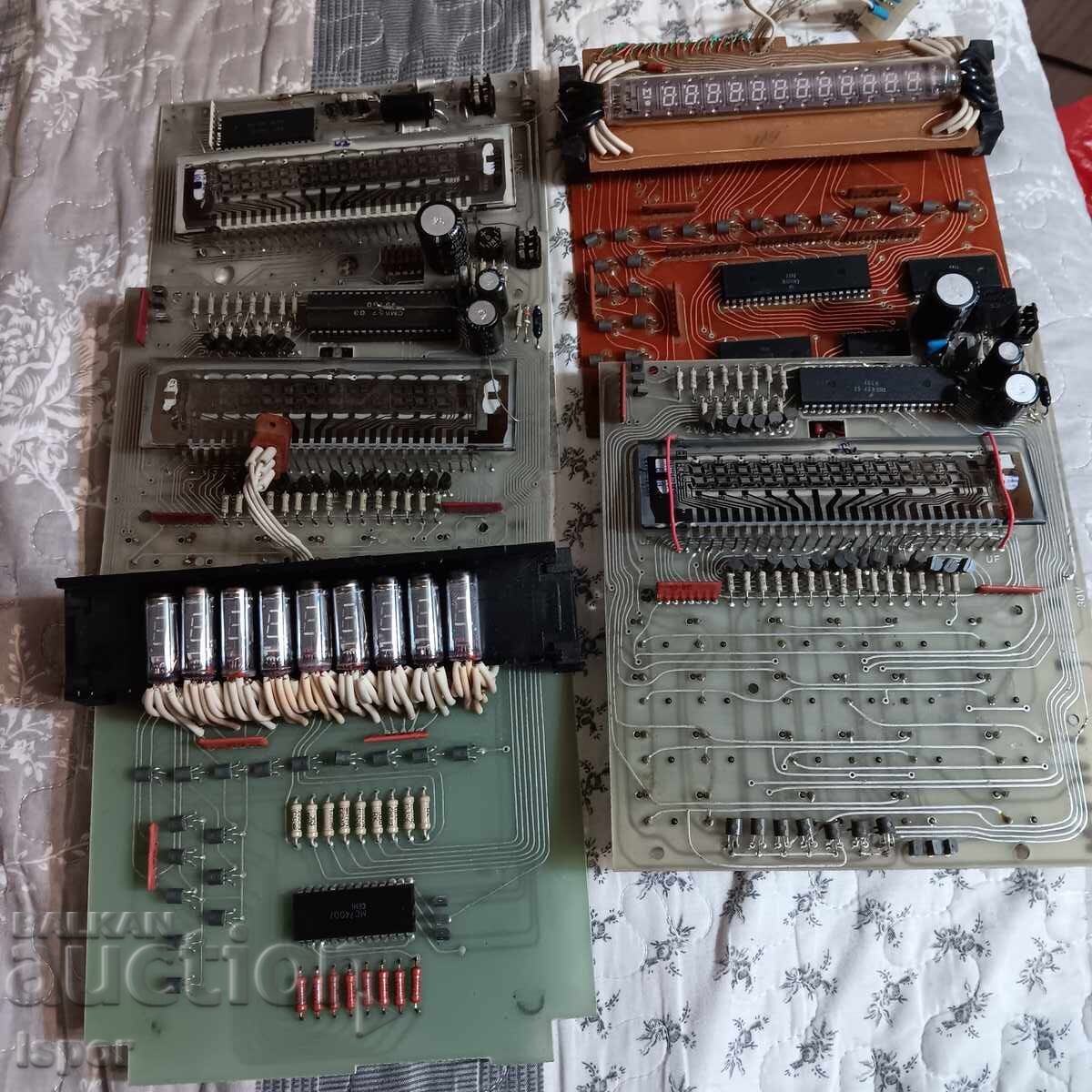 Πέντε φουλάρια από Έλκα Πέντε φουλάρια από Έλκα