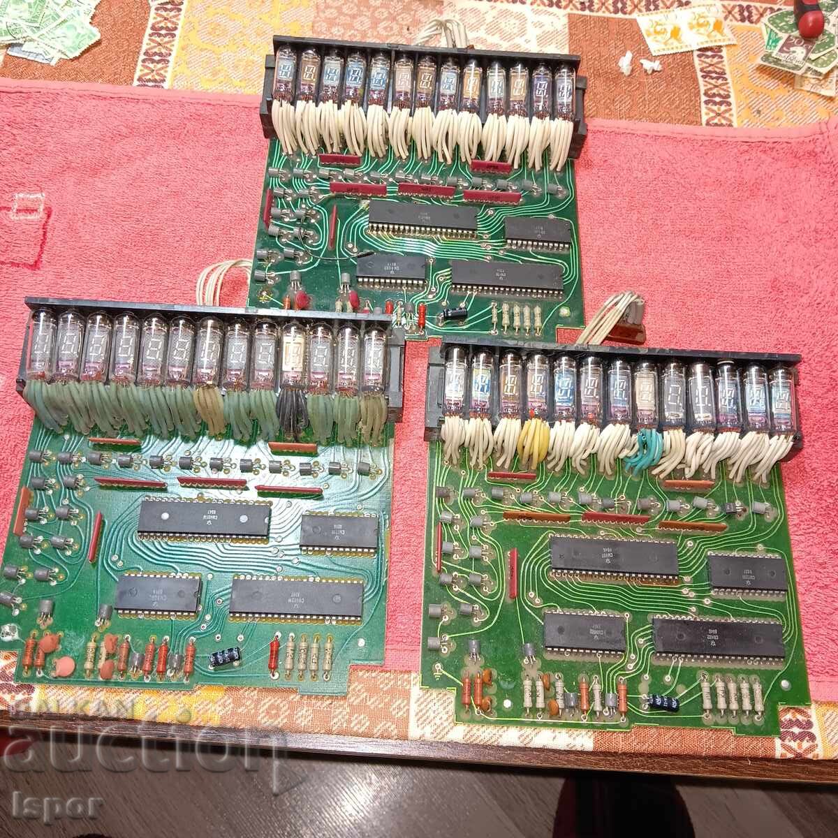 Delivery of Five scarves from Elka