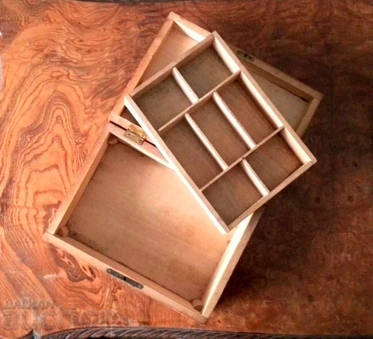 Όμορφο παλιό ξύλινο κουτί ωρολογοποιίας - 5 Όμορφο παλιό ξύλινο κουτί ωρολογοποιίας - 5