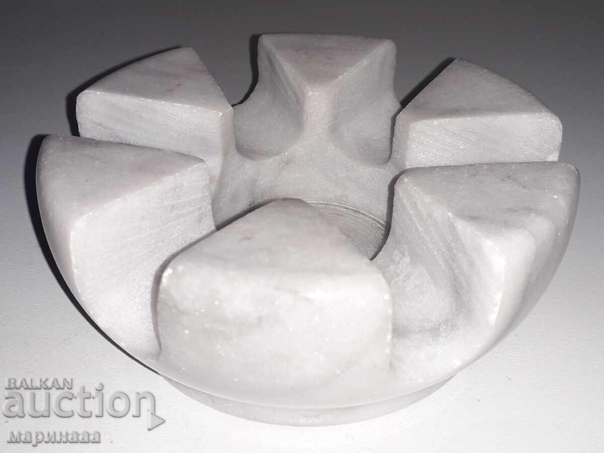Auction MASSIVE CANDLEHOLDER. MARBLE Auction MASSIVE CANDLEHOLDER. MARBLE