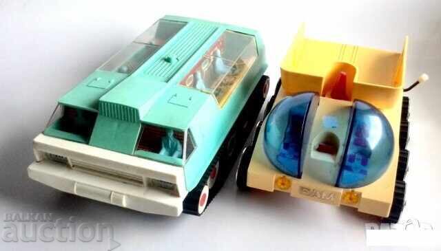 Стари руски играчки-Луноходи с цена 400.00 лв. | € 204.52